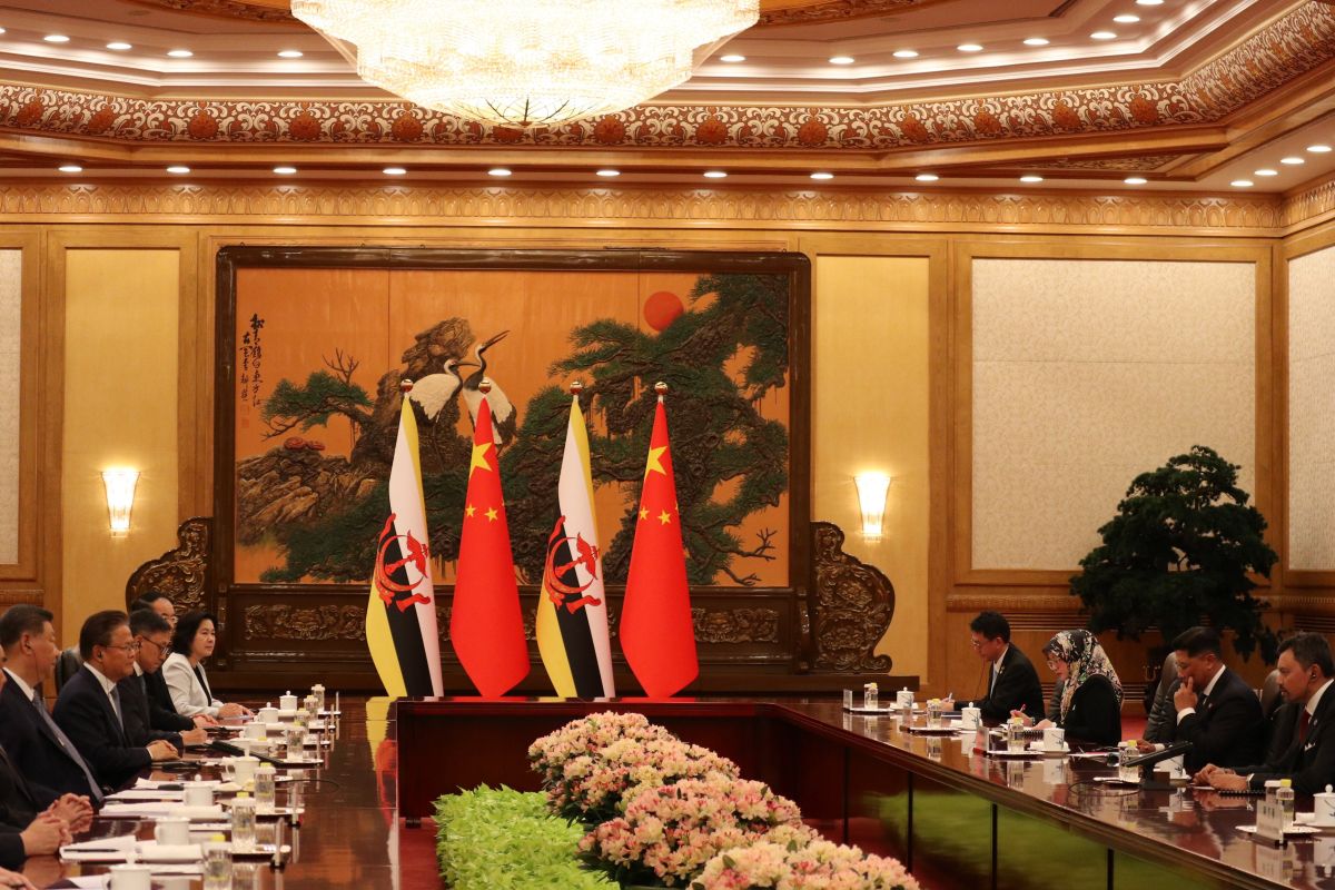 Pererat hubungan bilateral, Presiden Xi bertemu Putra Mahkota Brunei