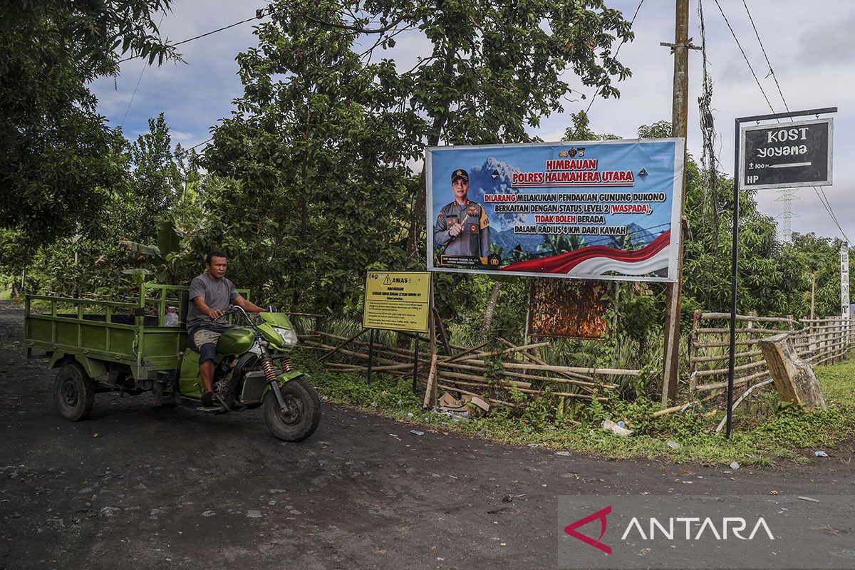 Badan Geologi: Aktivitas Gunung Dukono masih tinggi, berstatus waspada