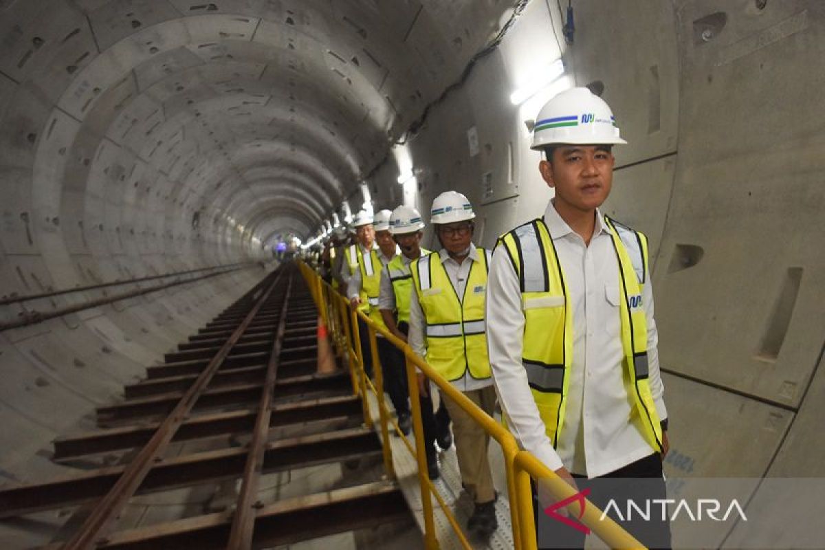 Wapres tinjau pembangunan MRT Fase 2A Harmoni-Sawah Besar