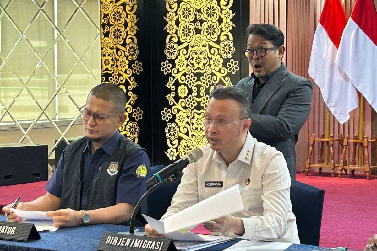 Ditjen Imigrasi identifikasi 15 sponsor 320 WNA judol Hayam Wuruk