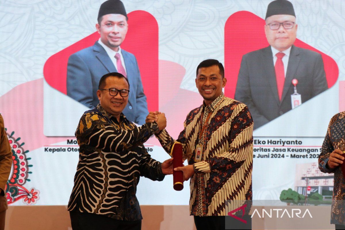 OJK kukuhkan kepala kantor Solo