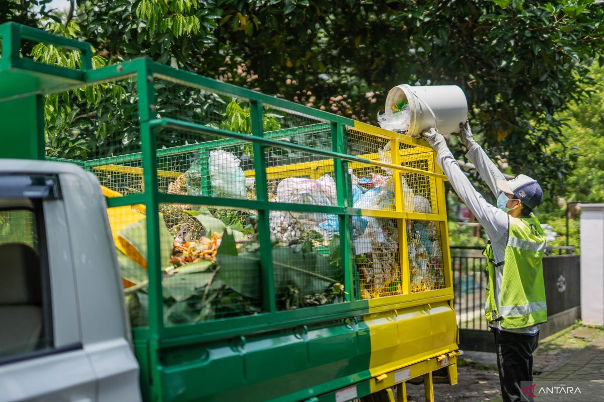 Pengelolaan sampah sirkular di Banyuwangi layani 73 desa