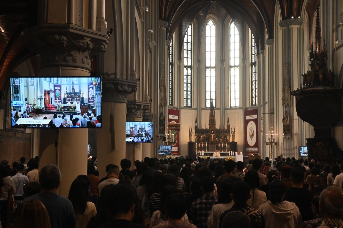 Gereja Katedral Jakarta gelar empat misa Kenaikan Yesus Kristus