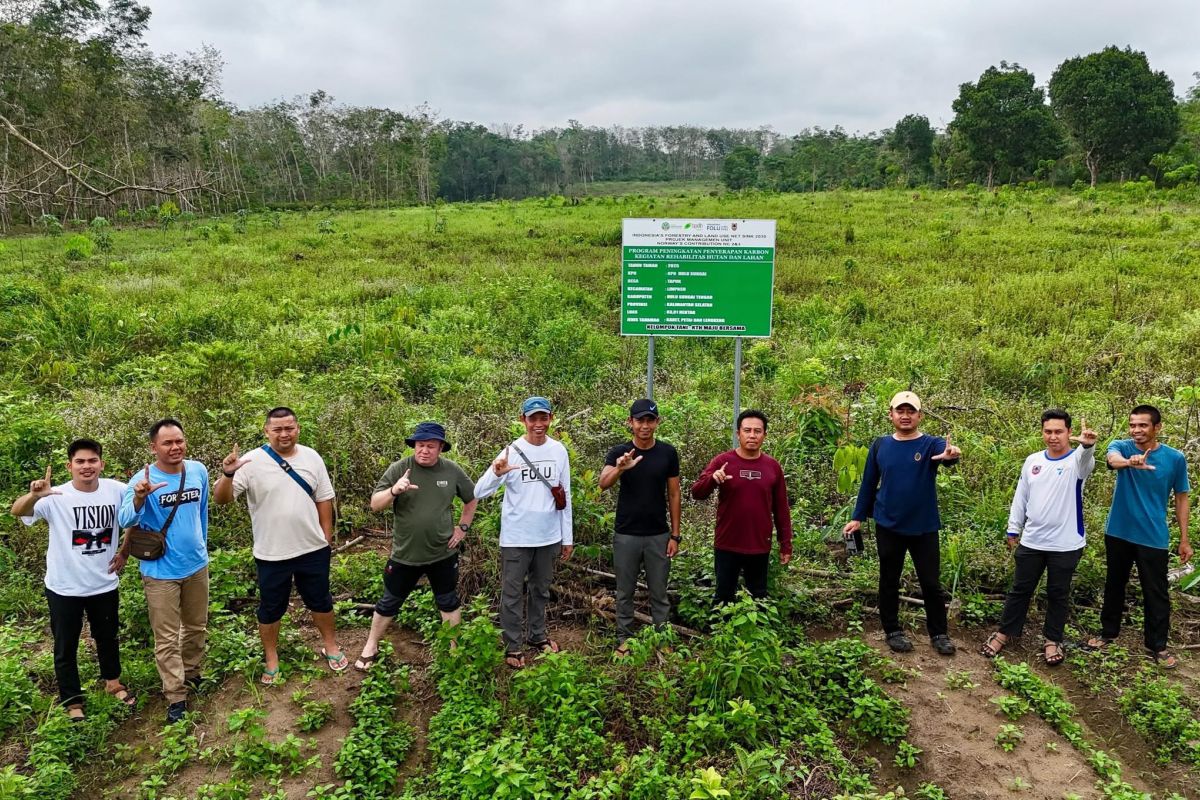 Kalsel tuntas tanam 105 ha FOLU Net Sink di Tabalong dan Hulu Sungai