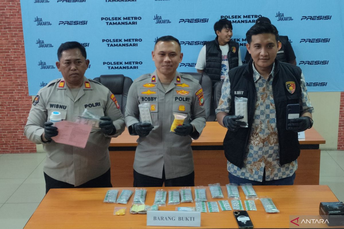 Polisi tangkap dua pengedar ribuan butir obat keras di Tamansari