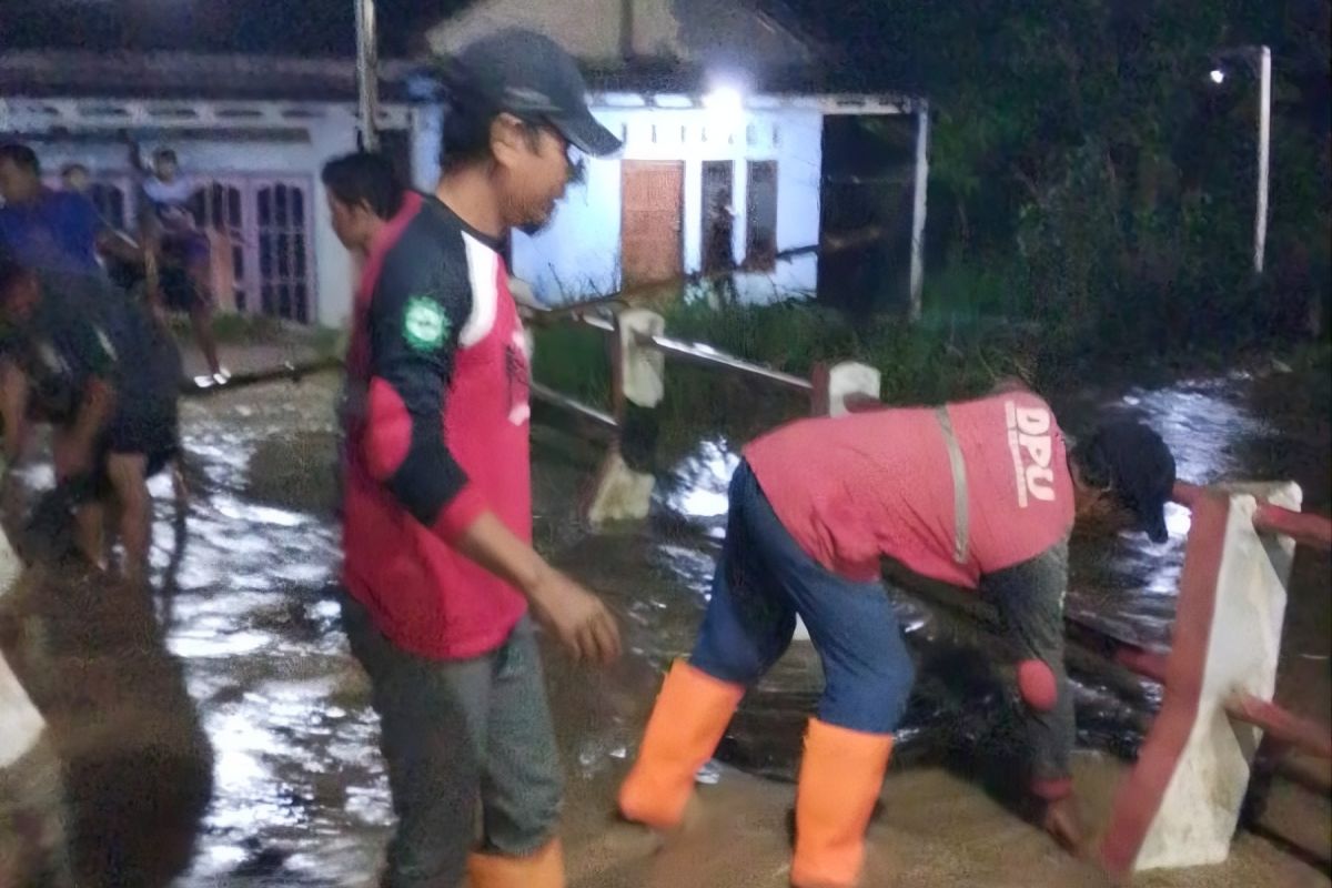 Pemkot Semarang gerak cepat penanganan pascabanjir Ngaliyan-Tugu