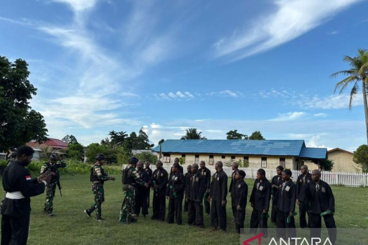 Satgas Pamtas Yonif 511/DY tanamkan nilai bela negara bagi pemuda Mamberamo Raya