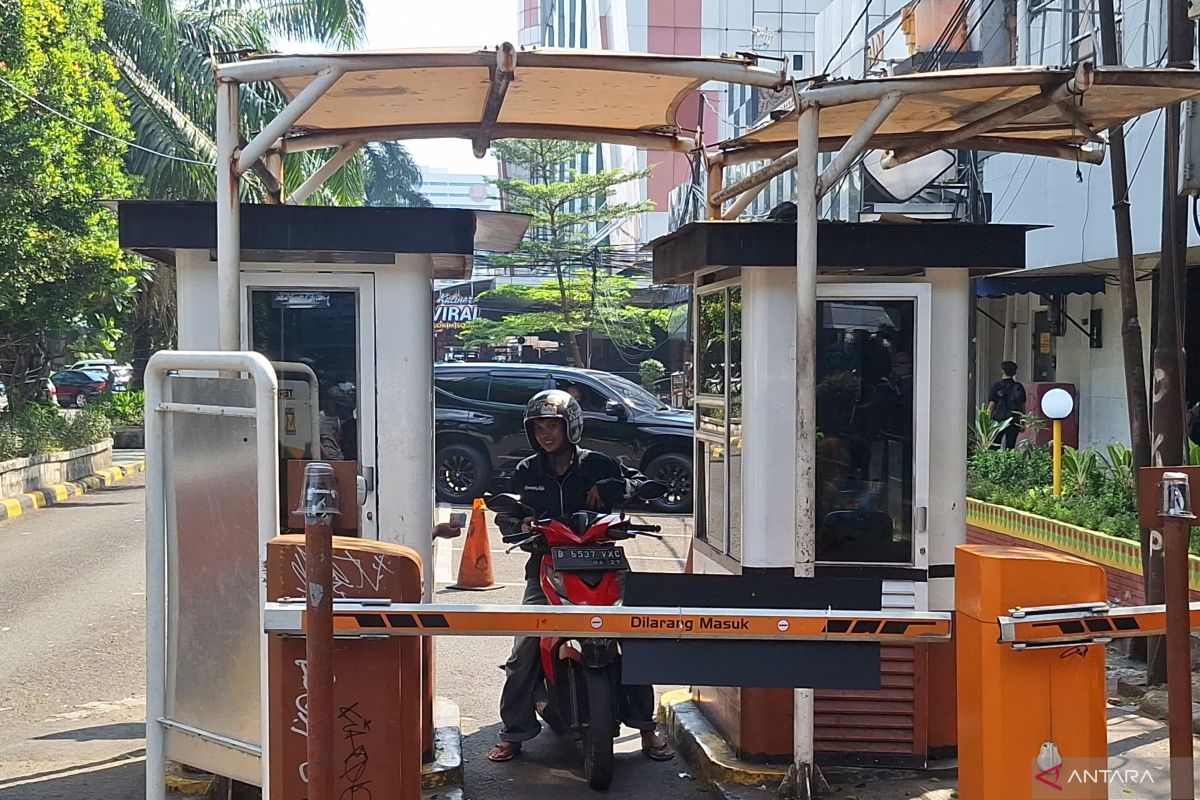 UP Perparkiran Dishub DKI sosialisasi bayar parkir non tunai di Blok M