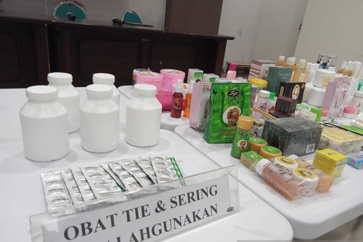 Obat kuat mendominasi, BPOM investigasi 22 produk bahan alam berbahaya