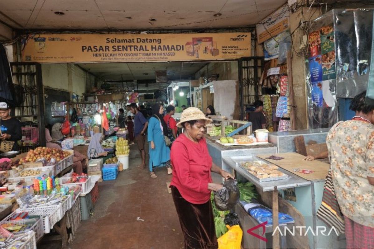 OJK gencarkan edukasi keuangan hingga daerah terpencil Papua