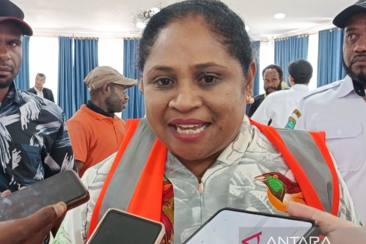 DLH Jayawijaya gandeng satuan pendidikan dalam pengelolaan sampah