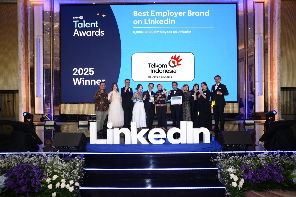 TelkomGroup raih dua penghargaan di LinkedIn Talent Awards 2025