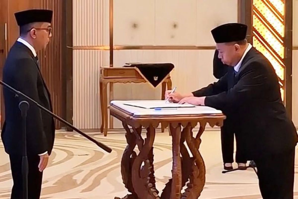 Mendiktisaintek lantik Rektor Unsoed periode 2026-2030