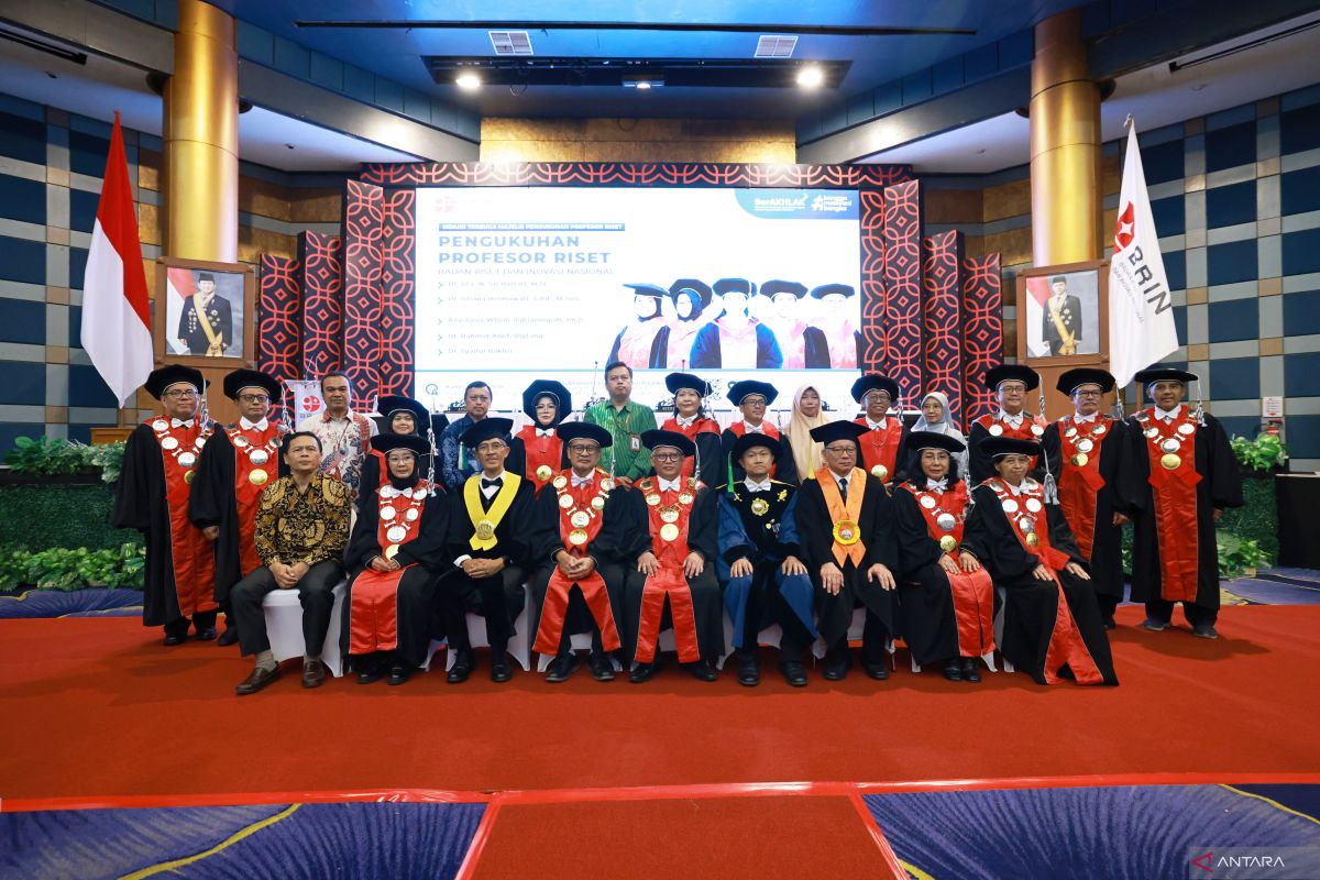 BRIN kukuhkan lima profesor riset baru bidang biologi hingga nuklir