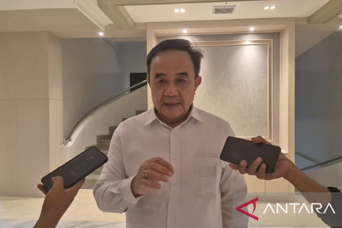 Tiga jenis tanggul laut akan dibangun di kawasan pantura Tangerang