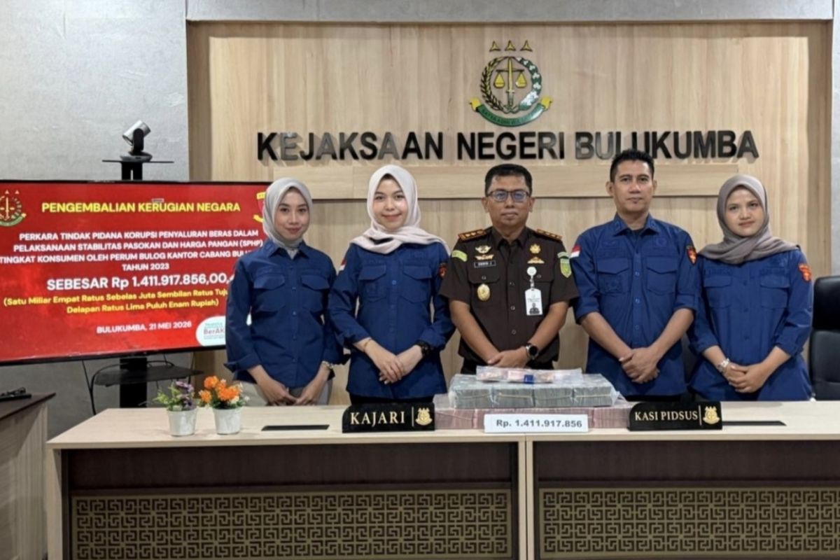 Kejari Bulukumba terima pengembalian Rp1,41 miliar korupsi beras SPHP