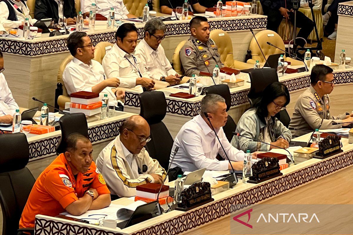 Menhub masih tunggu hasil investigasi KNKT soal insiden Bekasi Timur