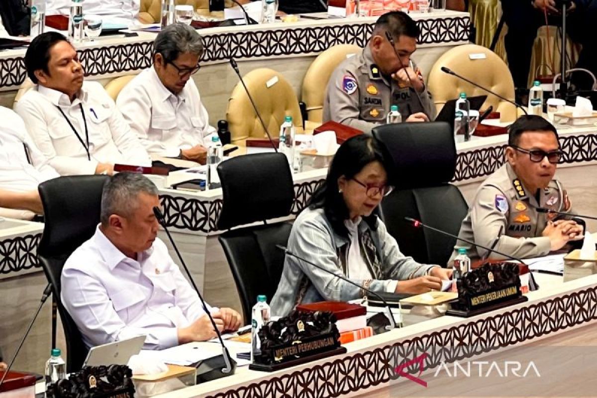 Wamen PU: "Flyover" dan "underpass" solusi kurangi risiko insiden KA