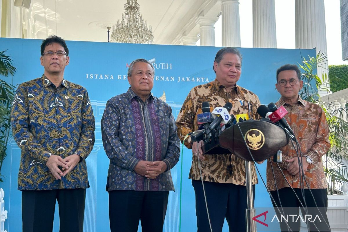 Airlangga laporkan tata kelola ekspor SDA yang resmi berlaku 1 Juni