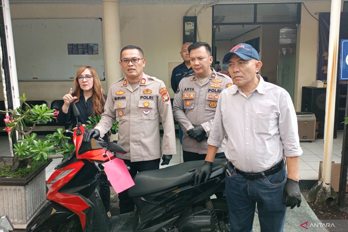 Pencuri motor di Pasar Rebo ditangkap saat hendak menjualnya di Banten