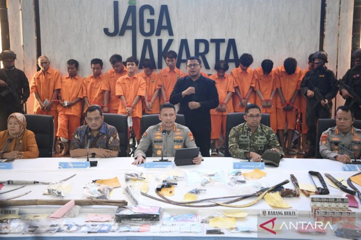 Kriminal kemarin, kasus begal model hingga sopir perkosa ART di Jakut