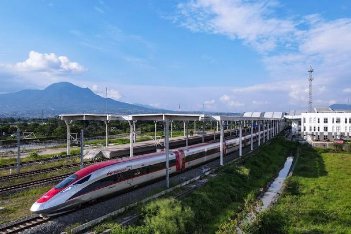 Whoosh siapkan 3.000 kursi tambahan sambut libur panjang Akhir Mei