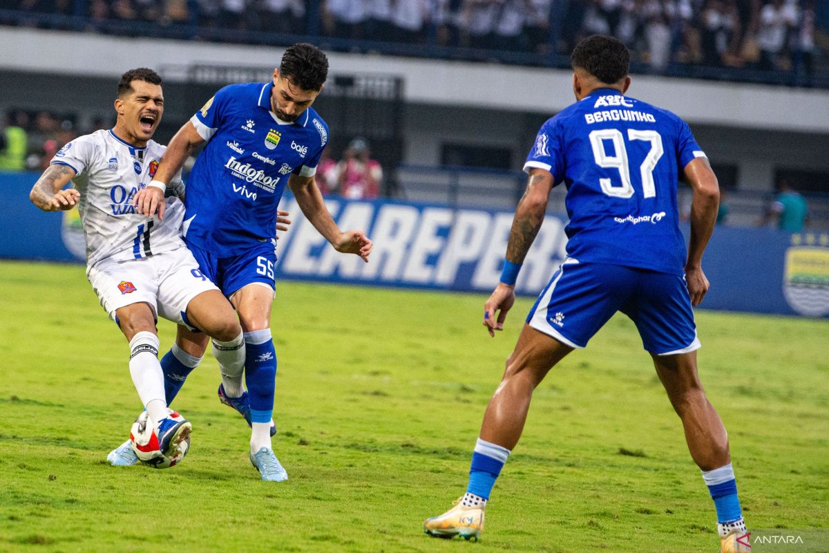 Persib Bandung imbang melawan Persijap