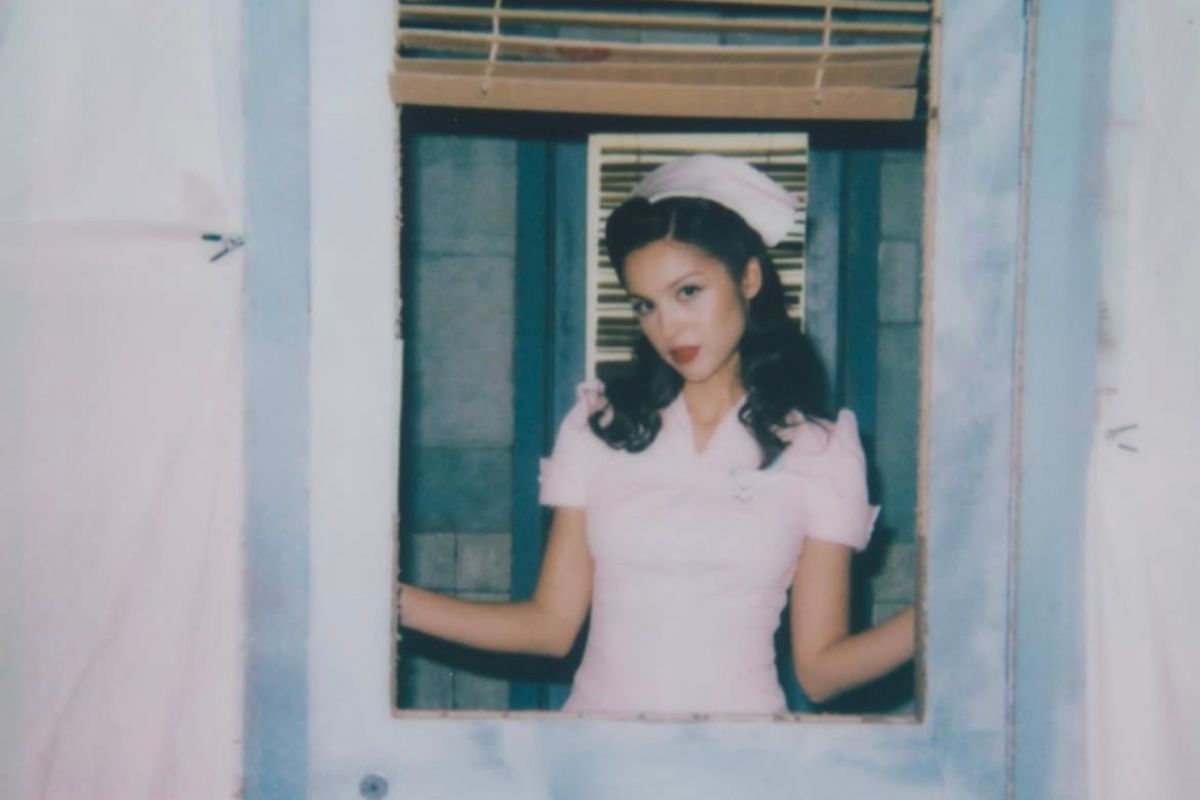 Olivia Rodrigo kembali tampil emosional lewat single “The Cure”