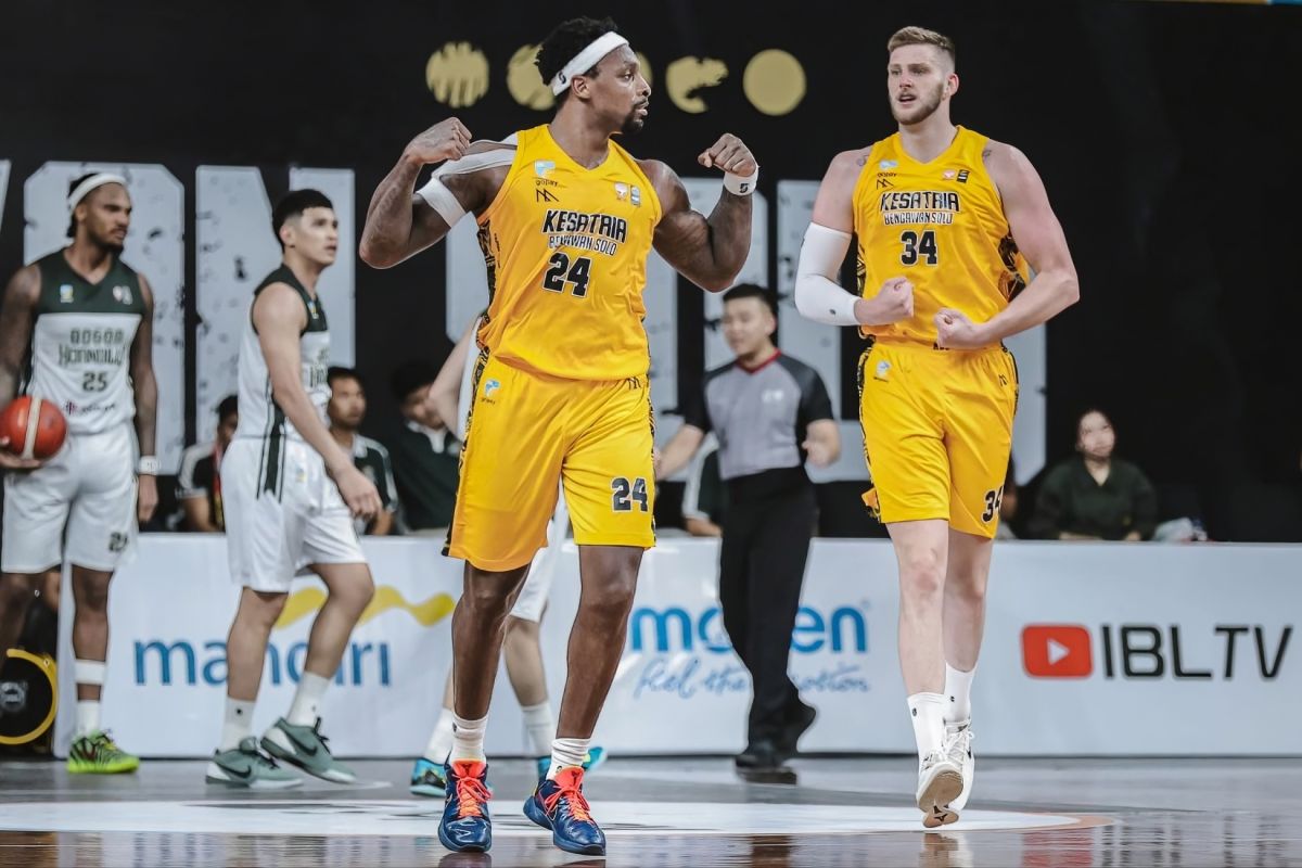 Kesatria tumbangkan Hornbills pada laga pertama playoff IBL 2026