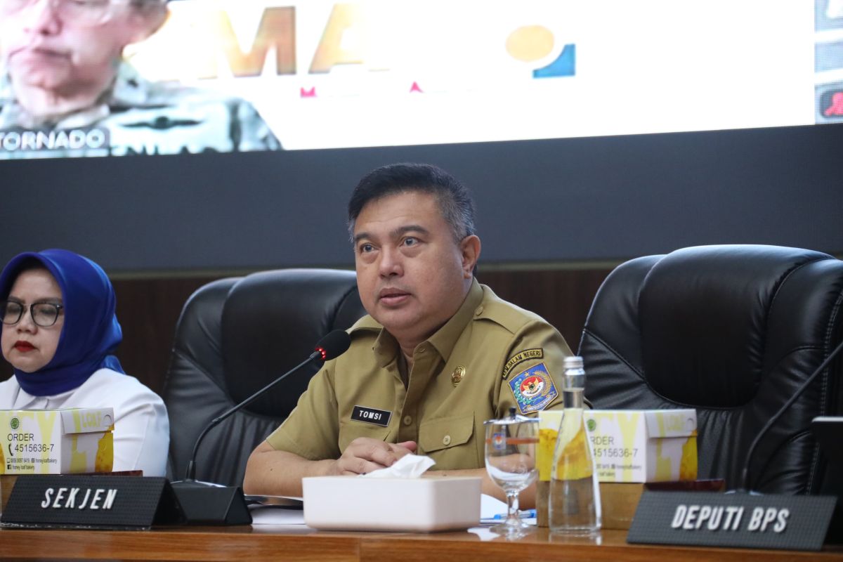 Kemendagri: Percepat distribusi minyak goreng ke Indonesia timur