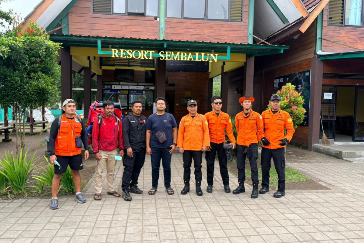 TNGR evakuasi pendaki asal Malaysia yang cedera di Gunung Rinjani