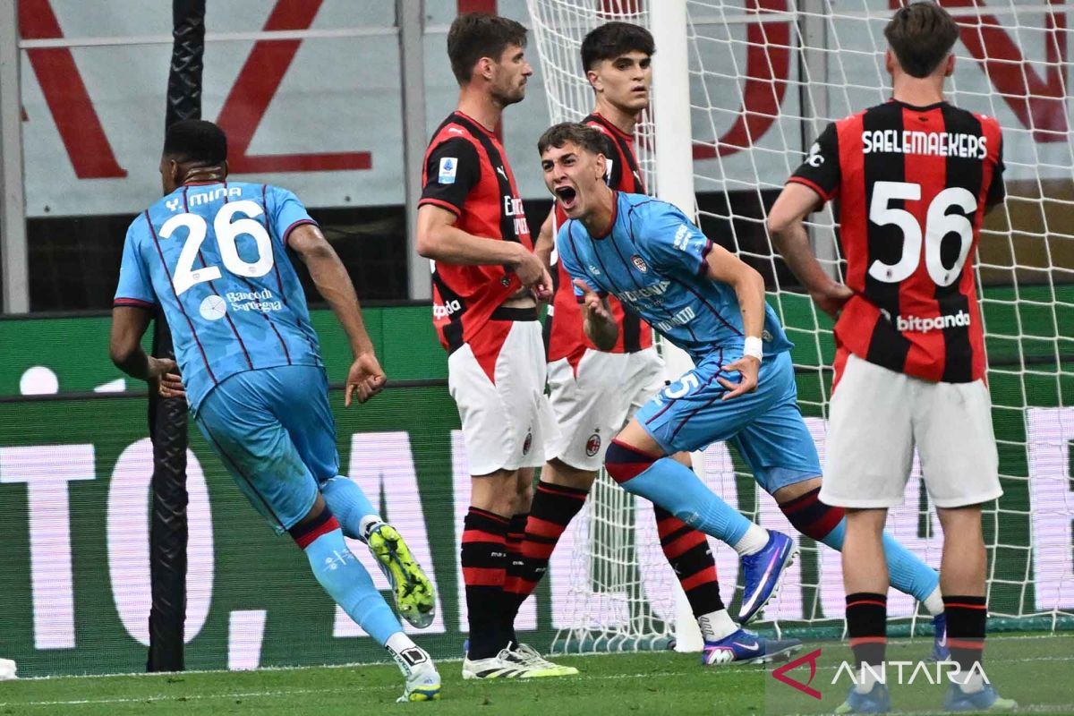 AC Milan gagal ke Liga Champions usai kalah 1-2 dari tim tamunya Cagliari