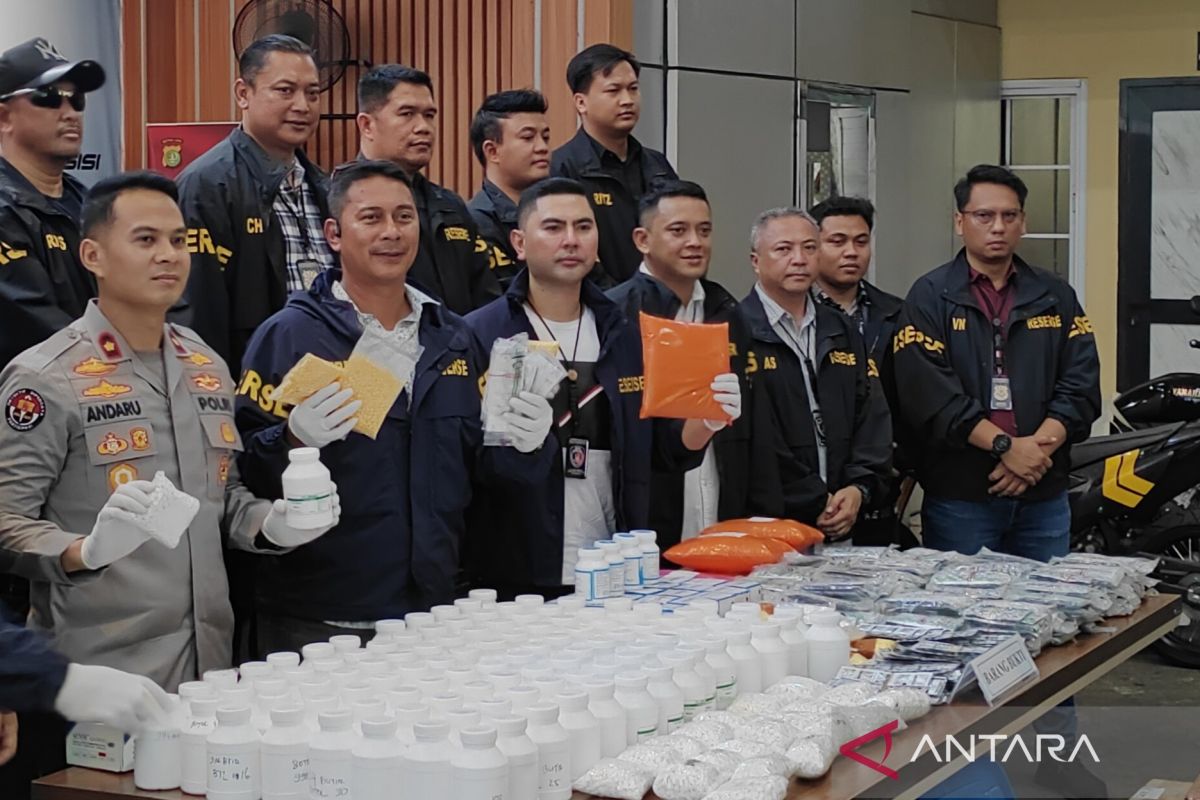 Polisi ungkap modus kamuflase dalam peredaran obat keras di Bekasi