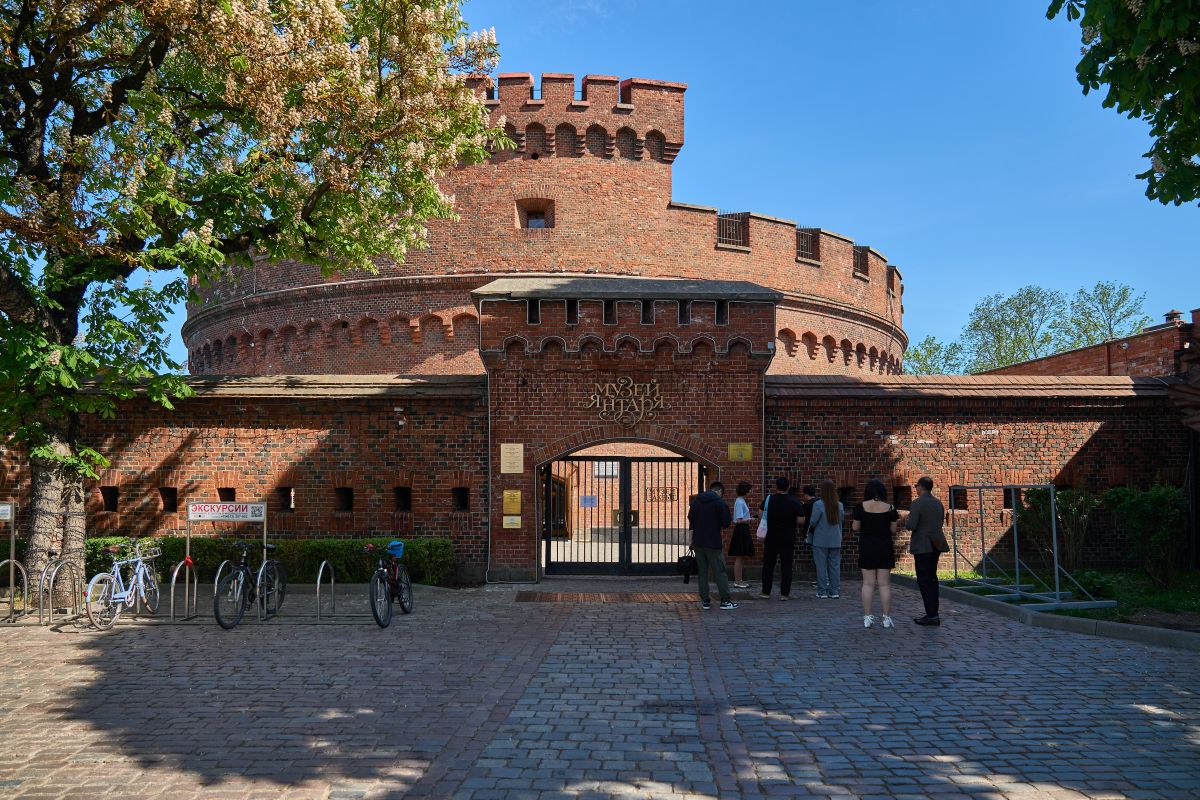 Menengok koleksi indah Museum Batu Ambar di Kaliningrad
