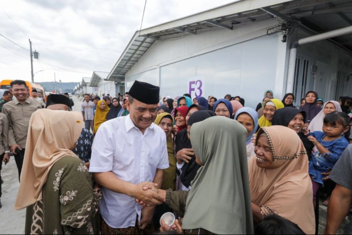 Pemprov Jawa Tengah pastikan warga huntara Tegal dapat fasilitas layak