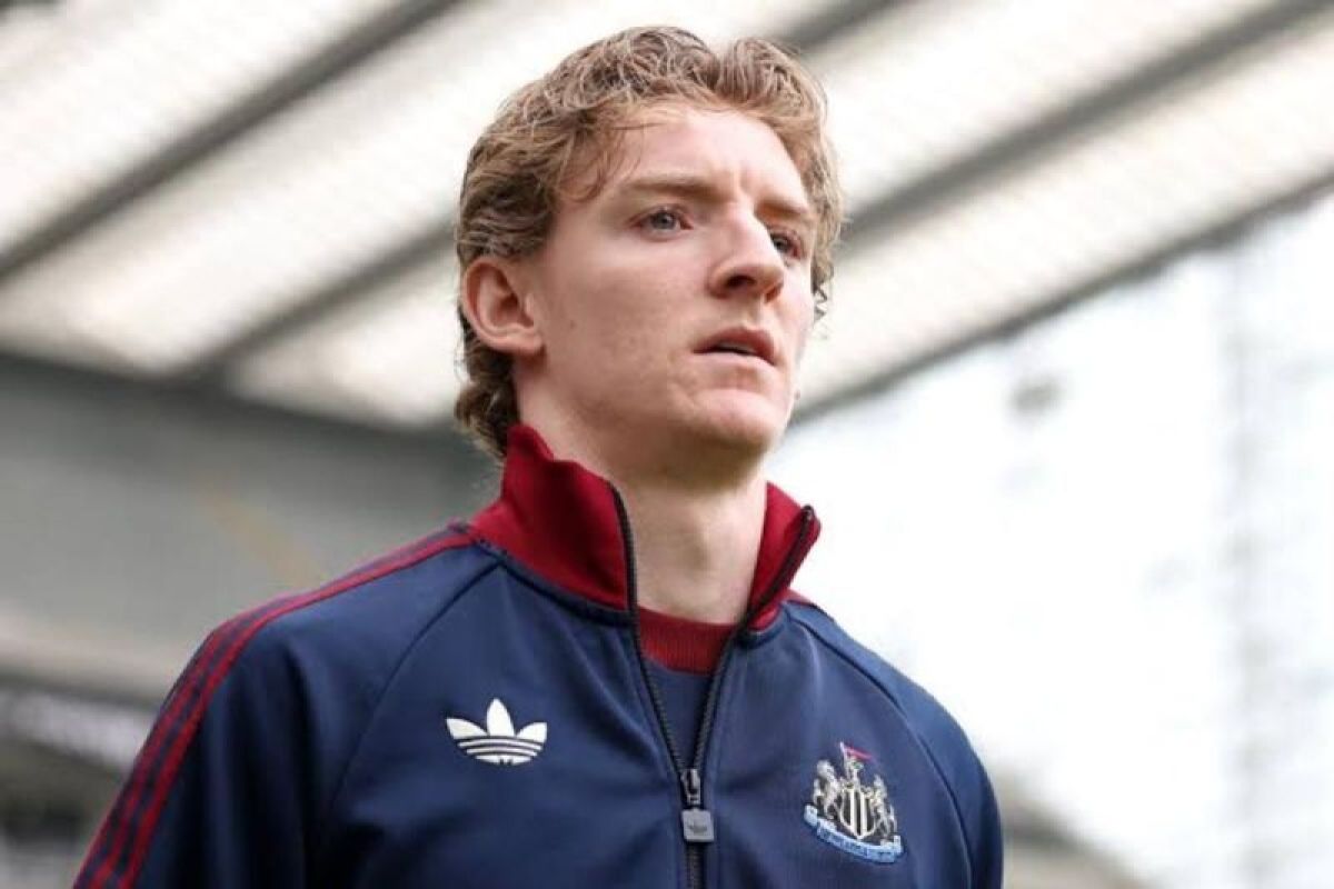 Barcelona Sepakat dengan Newcastle, Anthony Gordon Segera Merapat?