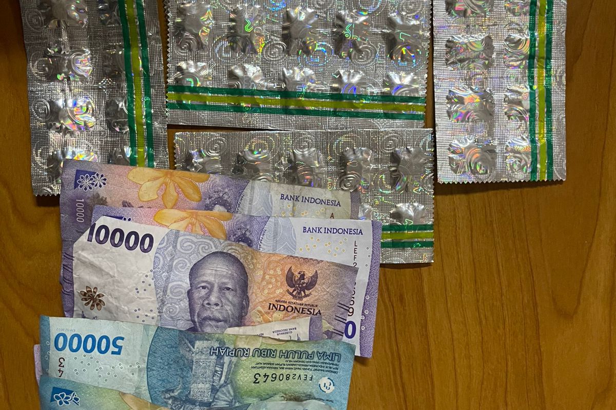 Polisi tangkap tiga pengedar obat keras ilegal di Tanah Abang