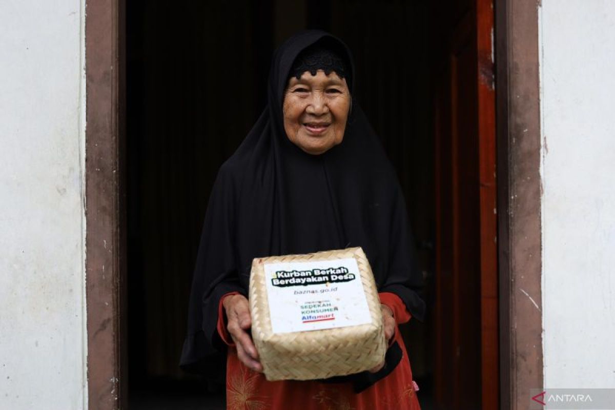 Baznas gandeng minimarket konversi sedekah konsumen jadi daging kurban