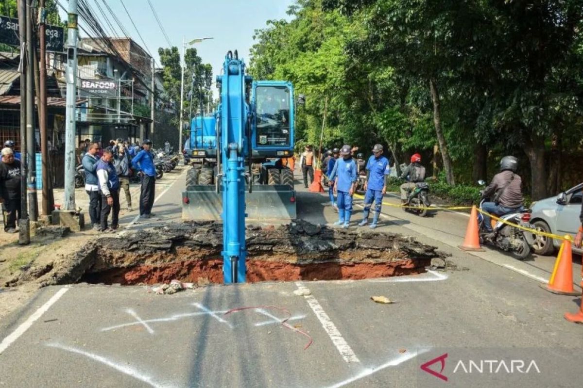 Perbaikan saluran amblas di Lenteng Agung telan anggaran Rp380 juta