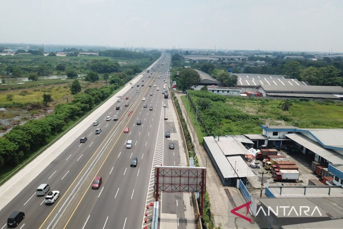 42 area rehat layani perjalanan sepanjang Tol Trans Jawa