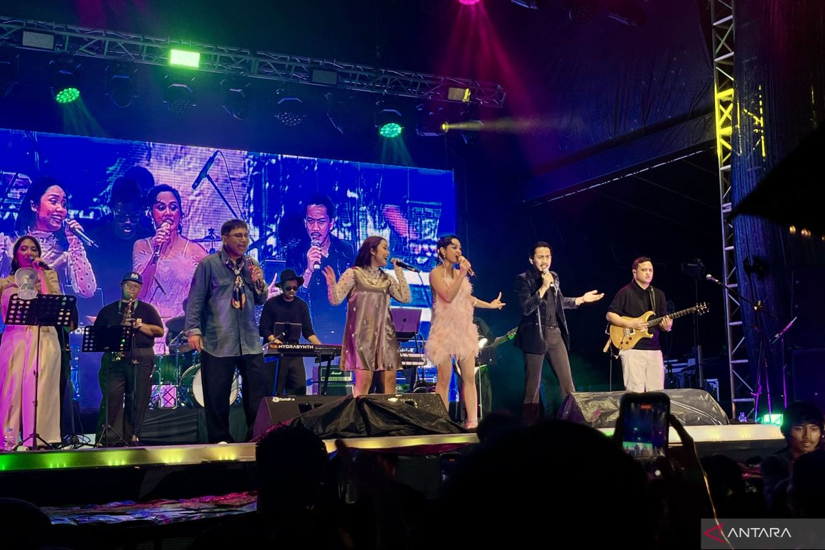 Hujan tak surutkan antusiasme penonton Diskoria di Java Jazz 2026