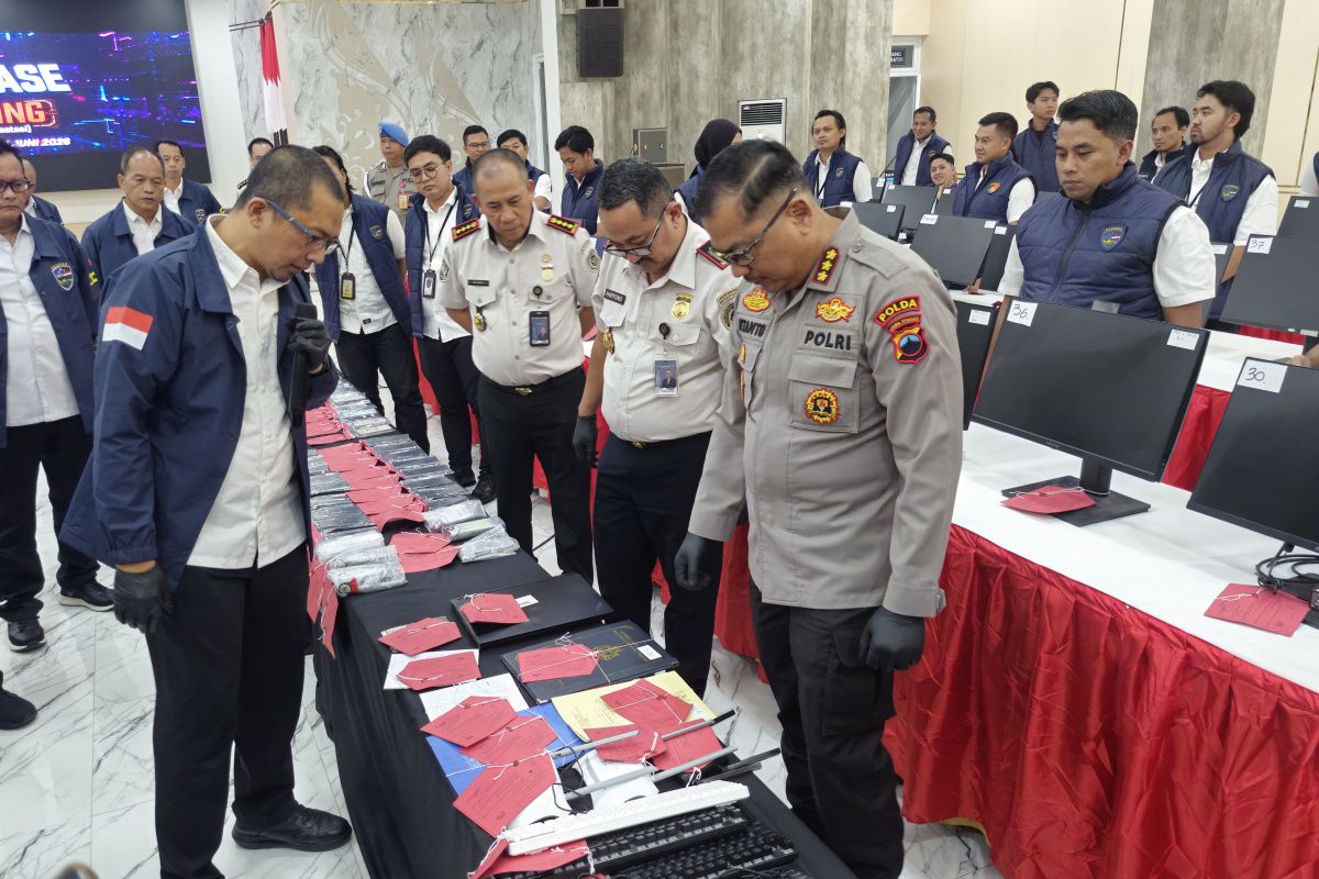 Polisi Indonesia Bongkar Sindikat Penipuan Investasi “Pig Butchering”, 11 Tersangka Asing Ditetapkan