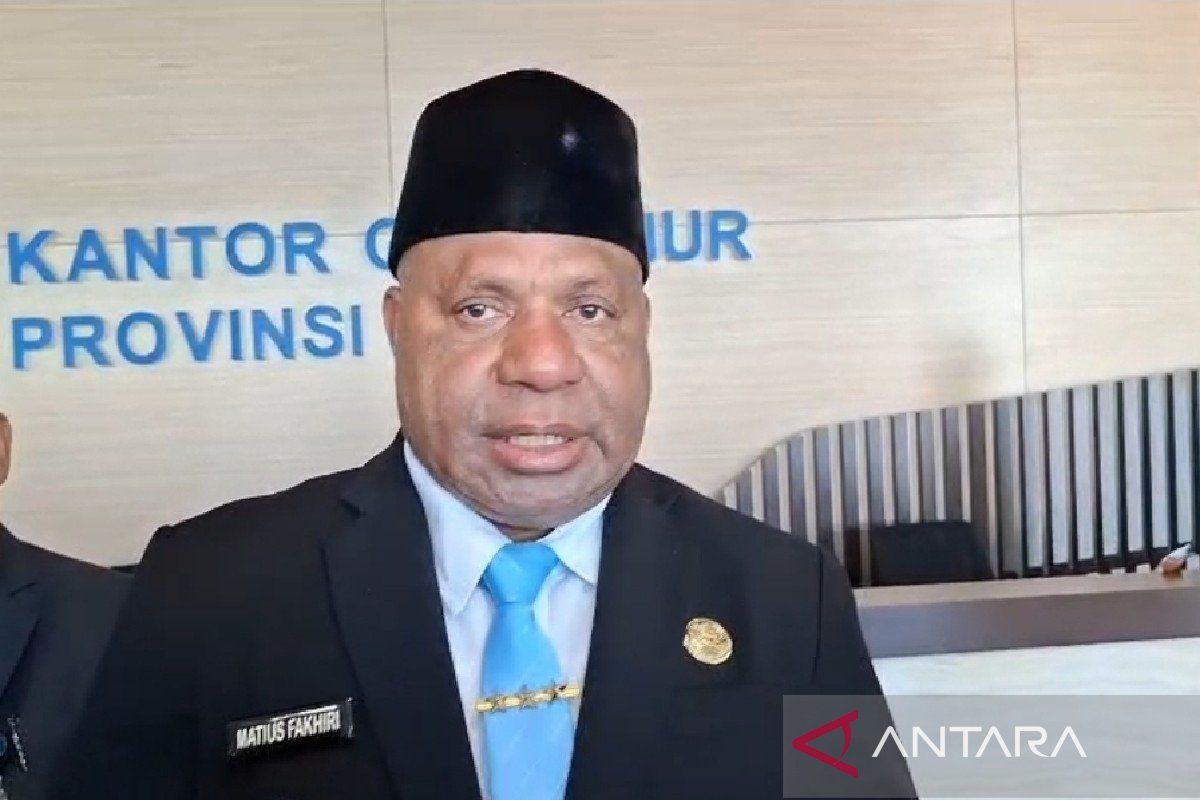 Gubernur minta pabrik pakan prioritaskan bahan baku lokal di Papua