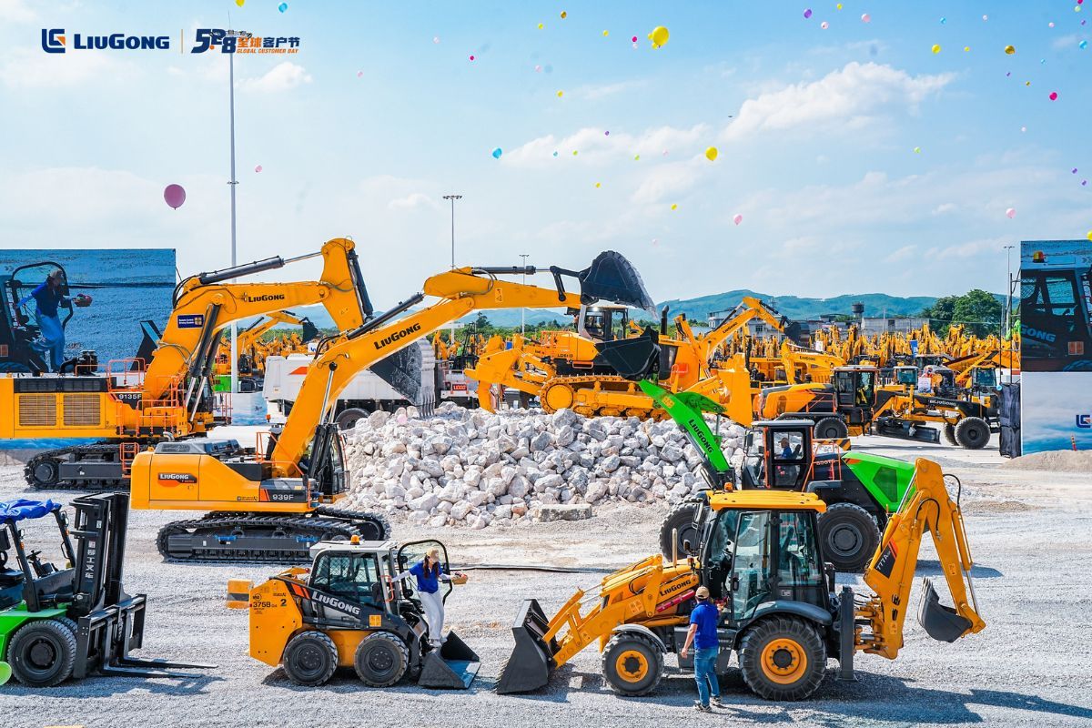 Bangun Masa Depan Nol Karbon | LiuGong Gelar Global Customer Day Keenam di Liuzhou