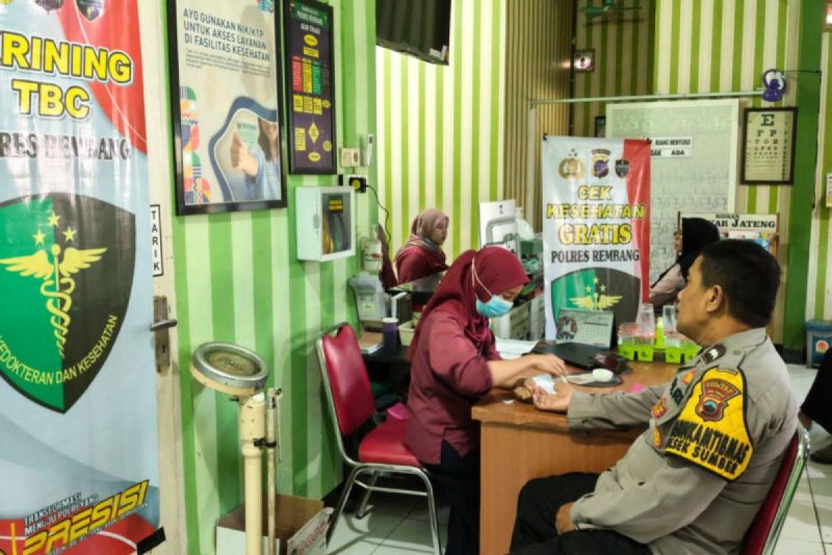 Polda Jateng cek kesehatan anggota Bhabinkamtibmas pelacak penderita TB
