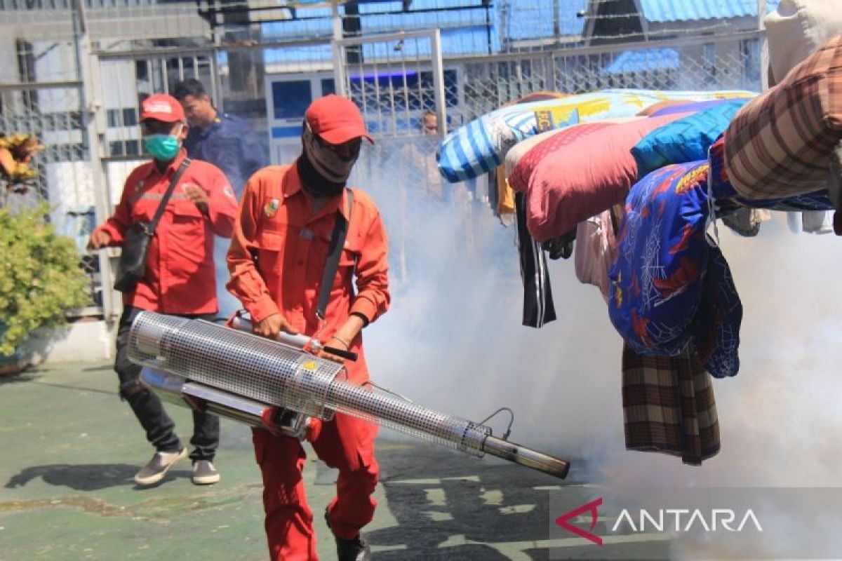Fogging Massal, Cara Lapas Pekanbaru Cegah Warga Binaan Terpapar Penyakit DBD