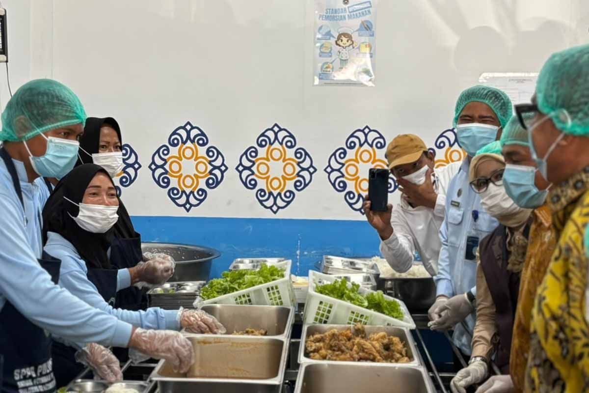 Mendukbangga tinjau SPPG pastikan layanan gizi optimal di Aceh
