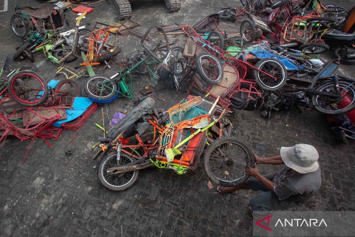 Pemkot Yogyakarta percepat penghapusan bentor untuk beralih ke becak listrik