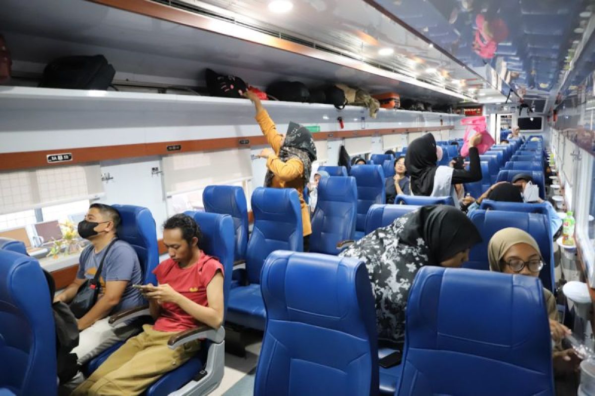 KAI diskon 30 persen tiket kereta ekonomi komersial saat libur sekolah