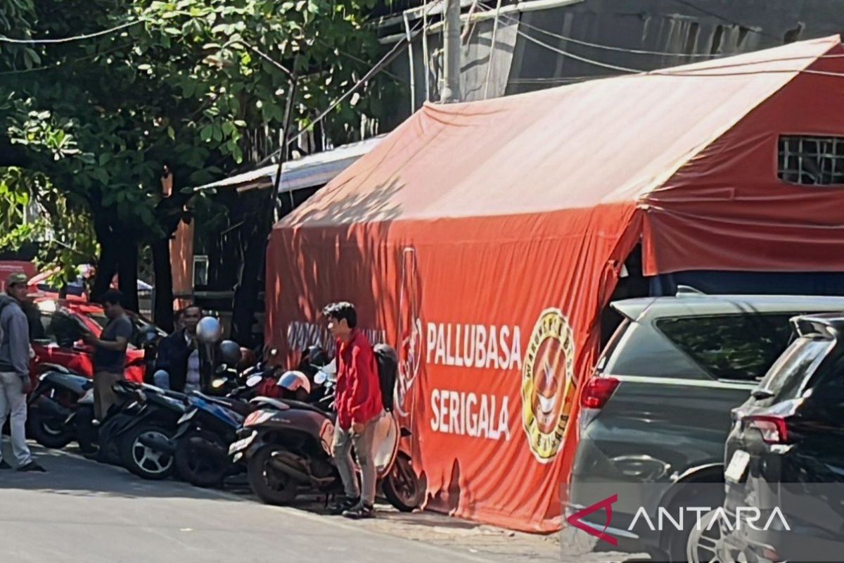 Gunakan fasum, warung Pallubasa Serigala Makassar segera digusur